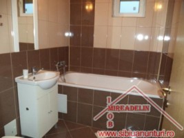 inchiriez-vila-7-camere-spem-valea-aurie-4