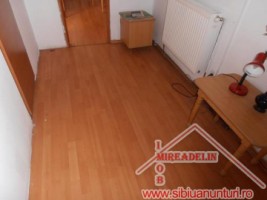inchiriez-garsoniera-la-casa-ultracentral-1