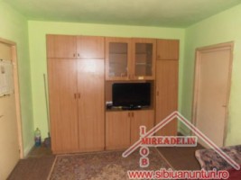 vand-apartament-2-camere-broscarie