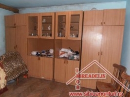 vand-apartament-2-camere-broscarie-2