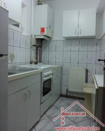 inchiriez-garsoniera-zona-mihai-viteazu-3