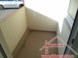inchiriez-garsoniera-zona-compa-3