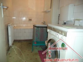 inchiriez-apartament-2-camere-vasile-aaron-4