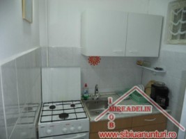 inchiriez-apartament-3-camere-strand-3