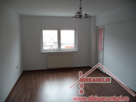 inchiriez-apartament-3-camere-turnisor-1