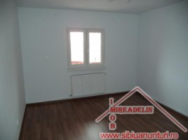 inchiriez-apartament-3-camere-turnisor-3