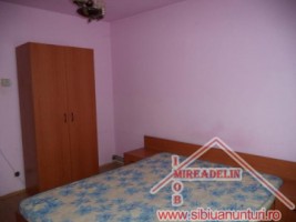 inchiriez-apartament-2-camere-calea-cisnadiei-2