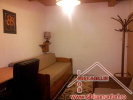 inchiriez-apartament-la-casa-3-camere-central-6