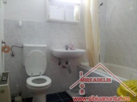 inchiriez-apartament-la-casa-3-camere-central-7