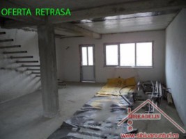 vand-casa-4-camere-zona-rezidentiala-sura-mare