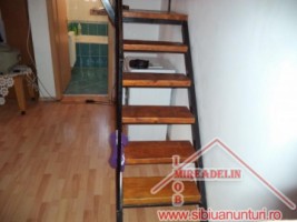 inchiriez-apartament-2-camere-zona-vasile-aaron-4