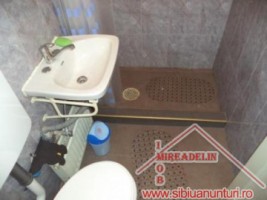 inchiriez-apartament-2-camere-zona-centrala-4