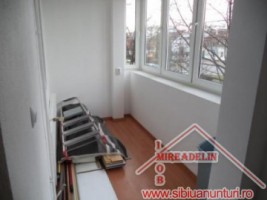 inchiriez-apartament-4-camere-zona-parc-sub-arini-5