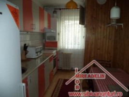 inchiriez-apartament-4-camere-zona-parc-sub-arini-7