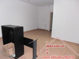 inchiriez-spatiu-comercial-46-mp-zona-ultracentrala-1