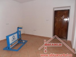 inchiriez-spatiu-comercial-46-mp-zona-ultracentrala-2