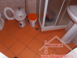 inchiriez-spatiu-comercial-46-mp-zona-ultracentrala-4