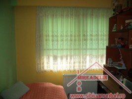 vand-apartament-2-camere-zona-nicolae-iorga-2