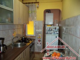 vand-apartament-2-camere-zona-nicolae-iorga-3