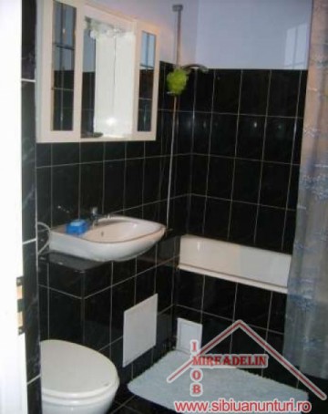 inchiriez-apartament-2-camere-strand-4