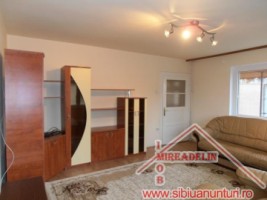 inchiriez-casa-3-camere-pe-strada-tilisca-1