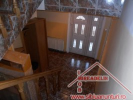 inchiriez-casa-3-camere-pe-strada-tilisca-4