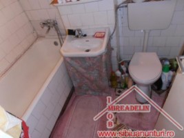 vand-apartament-2-camere-zona-mihai-viteazu-3