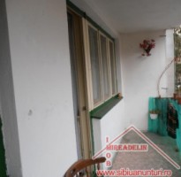 vand-apartament-2-camere-zona-mihai-viteazu-5