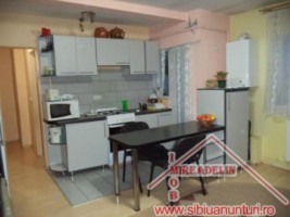 inchiriez-mansarda-2-camere-strada-miraslau-2