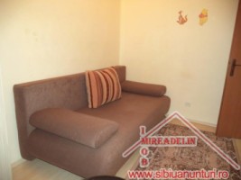 inchiriez-mansarda-2-camere-strada-miraslau-3
