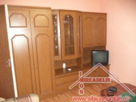 inchiriez-apartament-3-camere-aleea-calarasilor-1