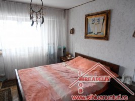 vand-apartament-4-camere-zona-garii-2