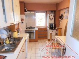 vand-apartament-4-camere-zona-garii-5