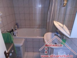 vand-apartament-4-camere-zona-garii-6