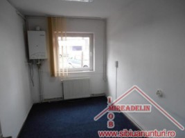 vand-apartament-2-camere-zona-centrala-2