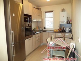 vand-apartament-3-camere-vasile-aaron-4