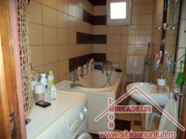 vand-apartament-3-camere-vasile-aaron-5