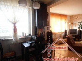 vand-apartament-2-camere-zona-calea-dumbravii-2