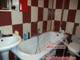 inchiriez-apartament-2-camere-40-mp-ultracentral-4
