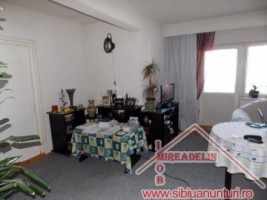 vand-apartament-5-camere-110-mpturnisor-1