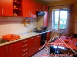vand-apartament-3-camere-decomandat-strand-4