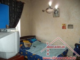 vand-apartament-4-camere-la-casa-central-4