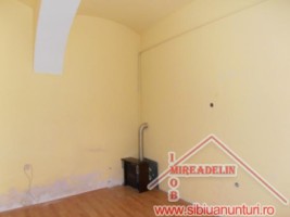 inchiriez-spatiu-comercial-18-mpzona-ultracentrala-3