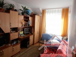 vand-apartament-2-camere-zona-mihai-viteazu-1