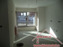 vand-vila-in-duplex-pe-sura-mica-3