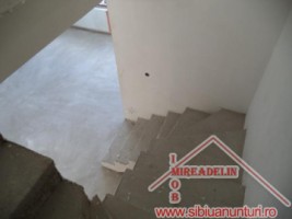 vand-vila-in-duplex-pe-sura-mica-8