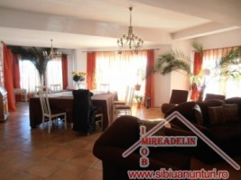 inchiriez-apartament-3-camere-lux-calea-dumbravii-1