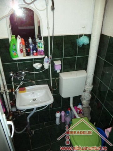 vand-camera-zona-compa-4