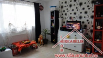 inchiriez-apartament-2-camere-intrarea-siretului-1