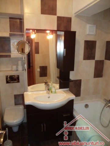 vand-apartament-4-camere-turnisor-9